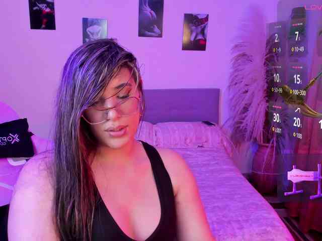 Diana-the-giant webcam