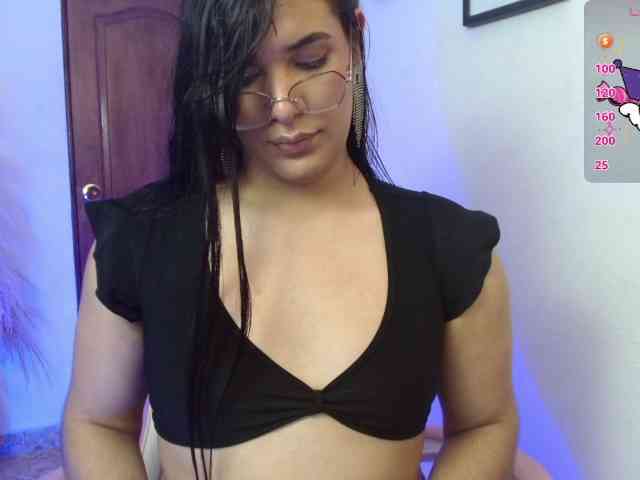 Diana-the-giant webcam