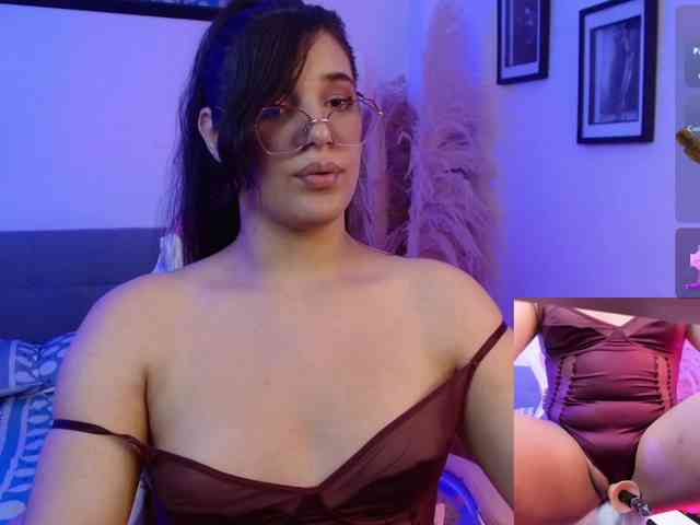 Diana-the-giant webcam