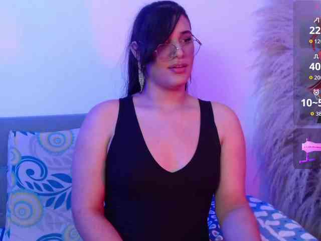 Diana-the-giant webcam