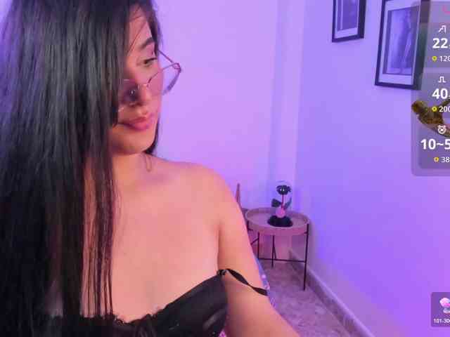 Diana-the-giant webcam