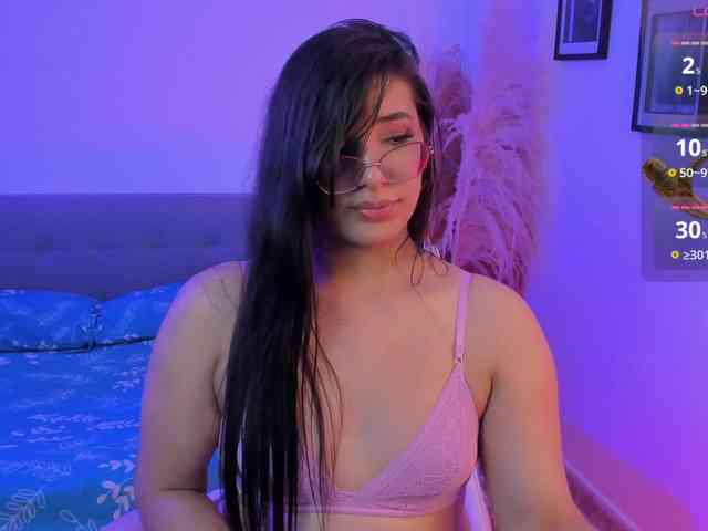 Diana-the-giant webcam