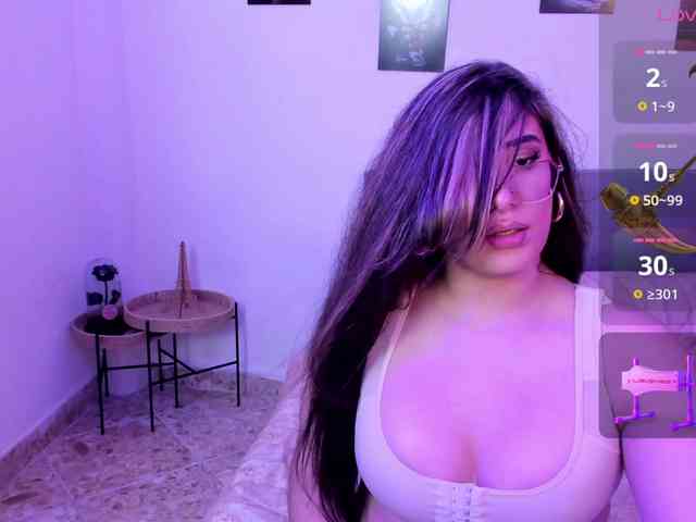 Diana-the-giant webcam