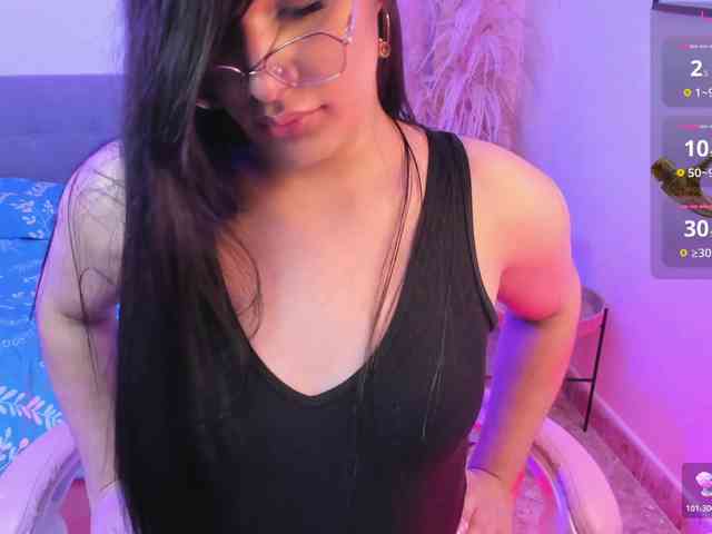 Diana-the-giant webcam