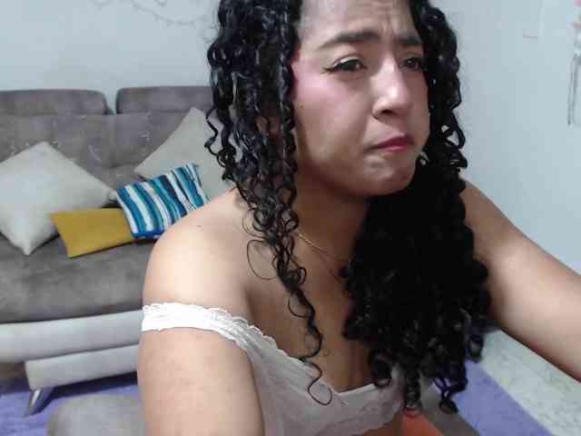 23velvet Live Webcam on BongaCams