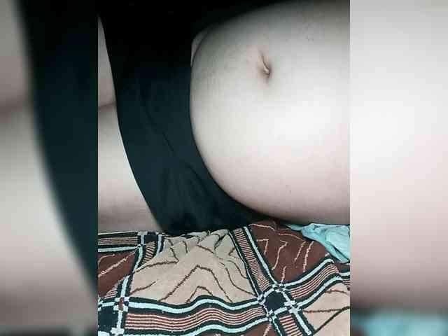 Karamelka3232 Live Webcam on BongaCams