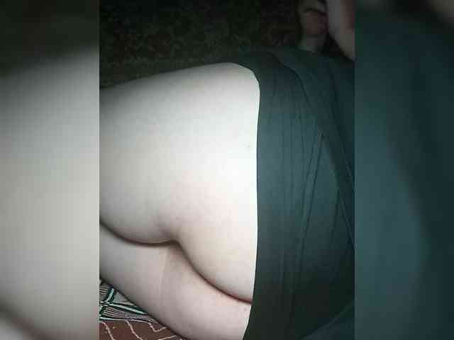 Karamelka3232 webcam