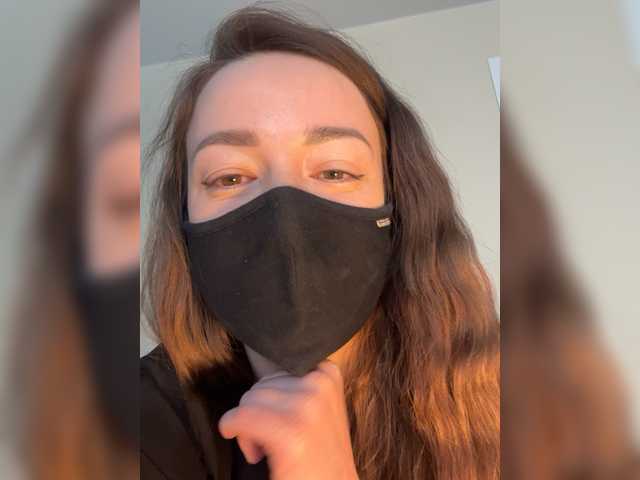 Veneralove777's BongaCams show and profile