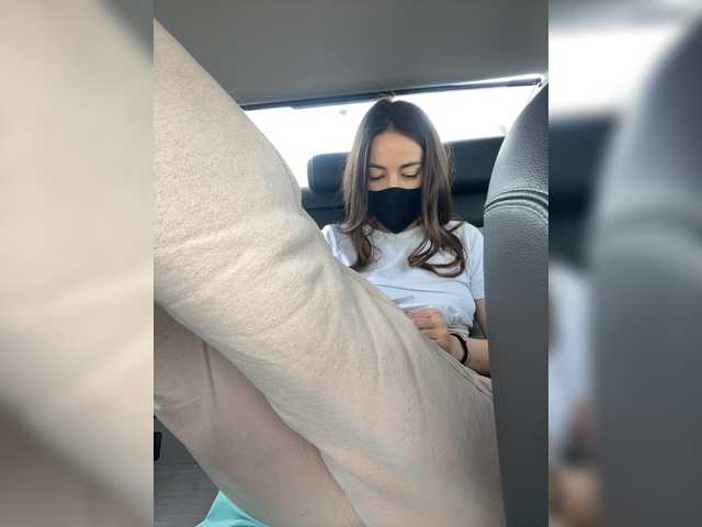 Veneralove777's BongaCams show and profile