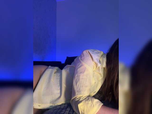 Veneralove777's BongaCams show and profile