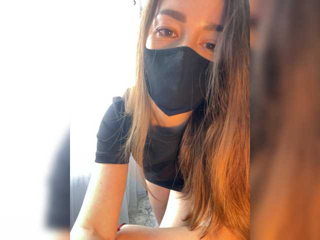 Veneralove777's BongaCams show and profile