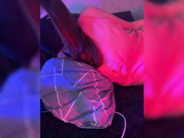 Veneralove777 webcam