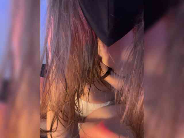 Veneralove777 webcam