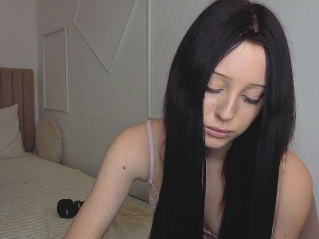 Snow-queenn from BongaCams is Freechat