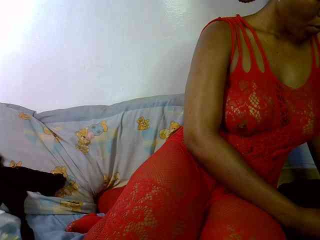 amor-ebony webcam