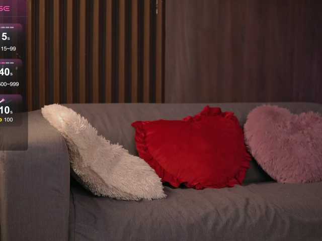 EvaMo0n's BongaCams show and profile