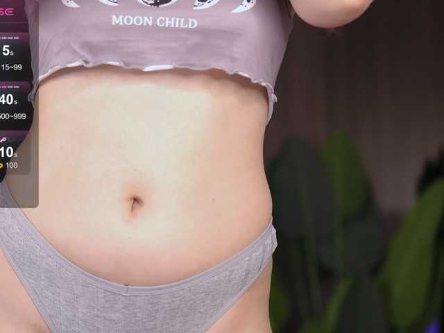 EvaMo0n's BongaCams show and profile