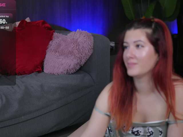 EvaMo0n's BongaCams show and profile