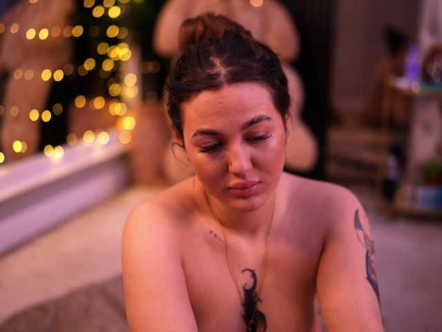 AkaliLuna's BongaCams show and profile