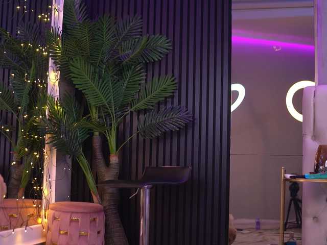 AkaliLuna's BongaCams show and profile