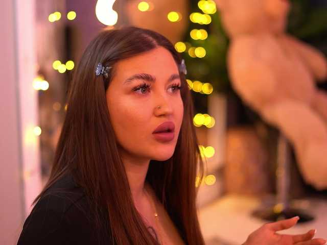 AkaliLuna's BongaCams show and profile