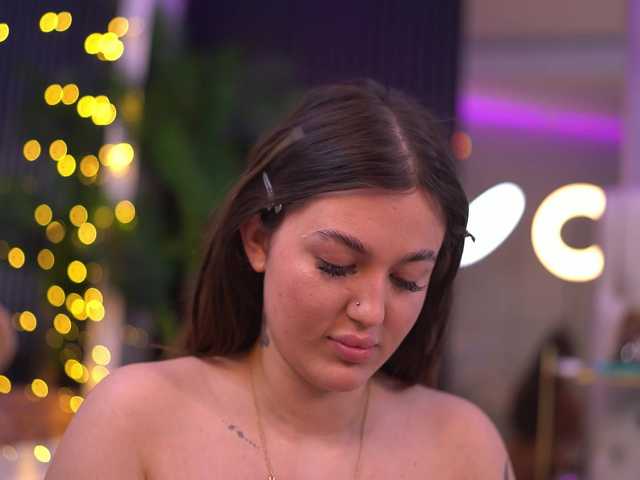 AkaliLuna's BongaCams show and profile