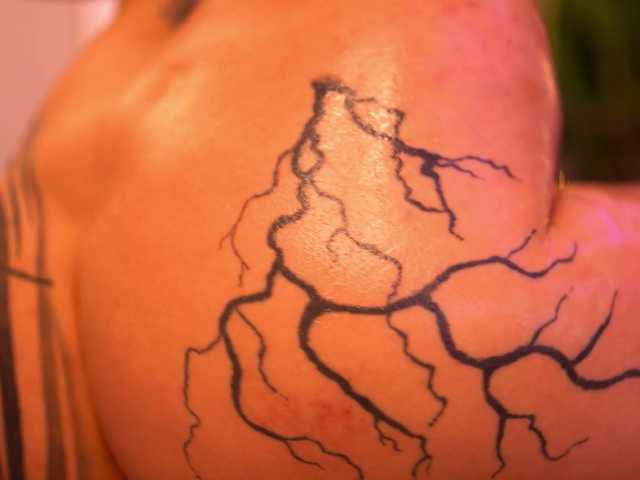 AkaliLuna's BongaCams show and profile