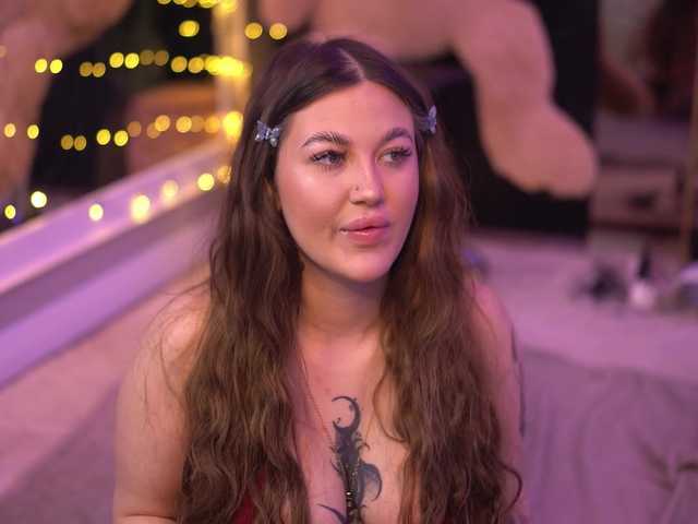 AkaliLuna's BongaCams show and profile