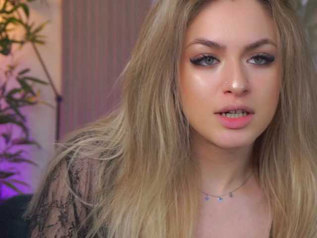 NayaQuinn — GOAL [Creammy Orgasm] I'm Naya :)i m new here soo u are welcome on my stream! #teen #shy #braces #blonde 