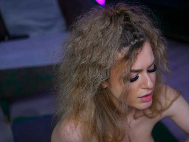 NayaQuinn's BongaCams profile