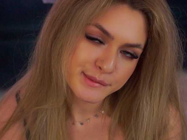 NayaQuinn — GOAL [Creammy Orgasm] I'm Naya :)i m new here soo u are welcome on my stream! #teen #shy #braces #blonde 