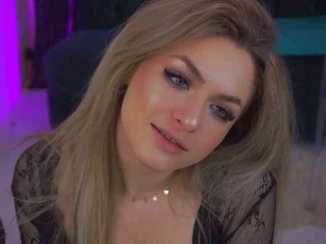 NayaQuinn Live Webcam on BongaCams