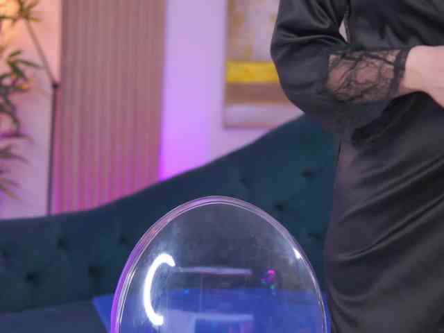 NayaQuinn Live Webcam on BongaCams