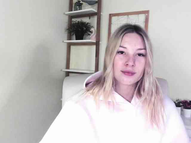 AngelaLux Live Webcam on BongaCams