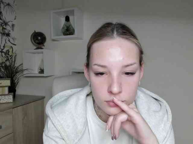 AngelaLux