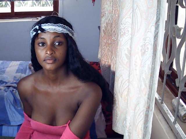 Ambrosiana – webcam model profile photo