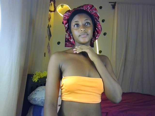 Ambrosiana's BongaCams show and profile