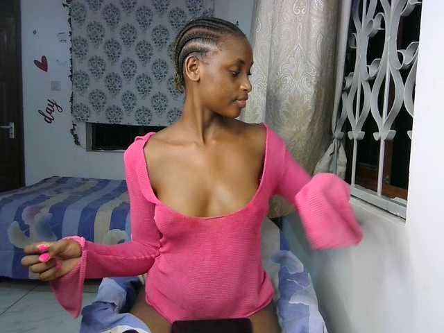 Ambrosiana's BongaCams show and profile