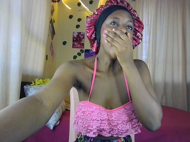 Ambrosiana's BongaCams show and profile