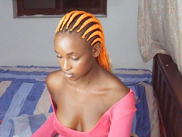 Ambrosiana's BongaCams show and profile