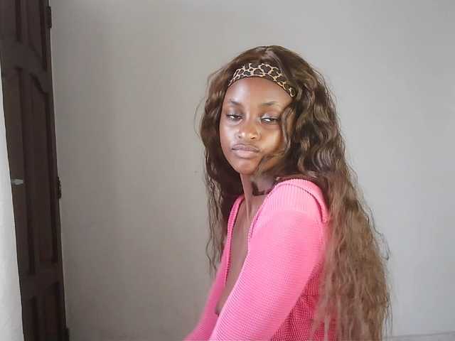 Ambrosiana's BongaCams show and profile