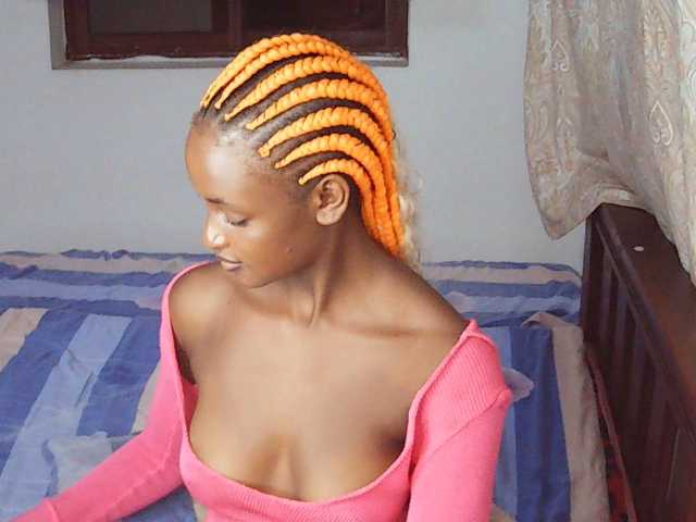 Ambrosiana's BongaCams show and profile