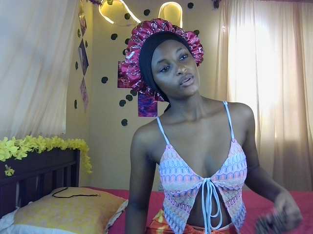 Ambrosiana's BongaCams show and profile