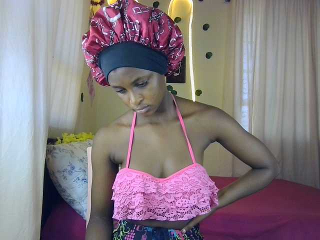 Ambrosiana's BongaCams show and profile