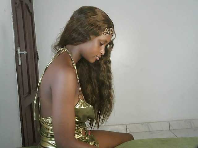 Ambrosiana's BongaCams show and profile