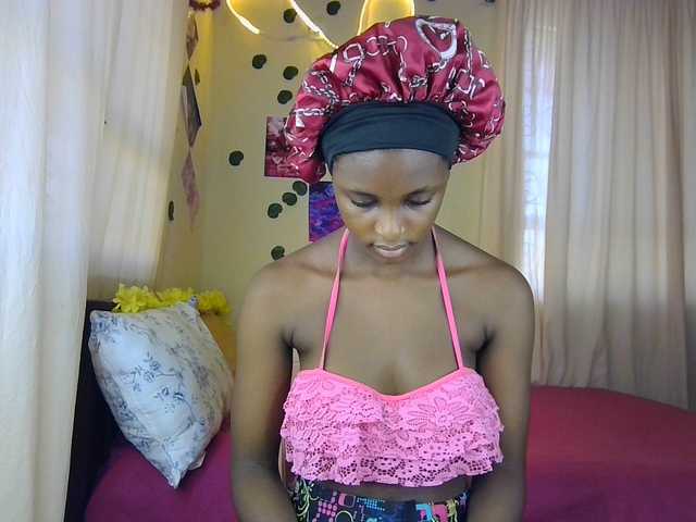 Ambrosiana's BongaCams show and profile