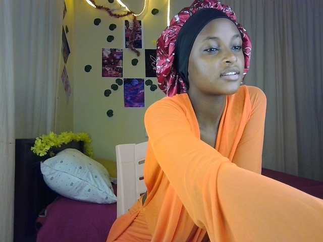 Ambrosiana's BongaCams show and profile