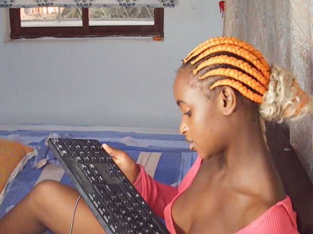 Ambrosiana's BongaCams show and profile