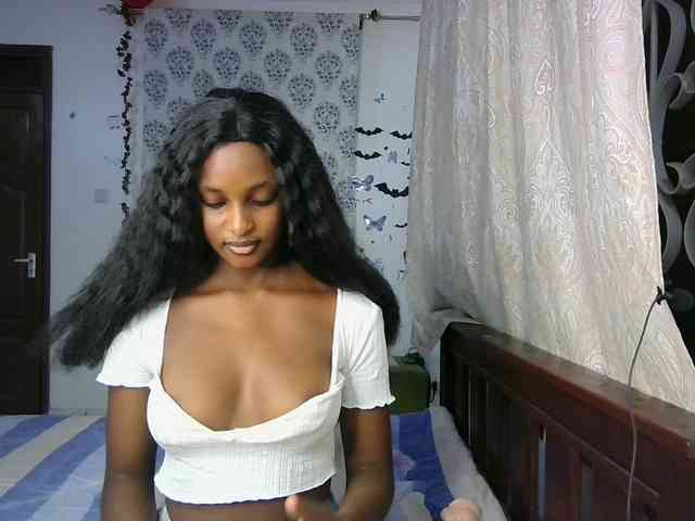 Ambrosiana Live Webcam on BongaCams