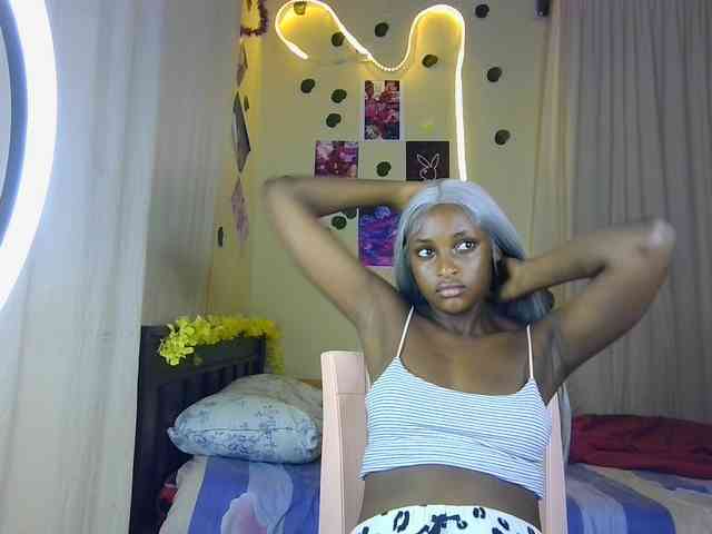 Ambrosiana Live Webcam on BongaCams